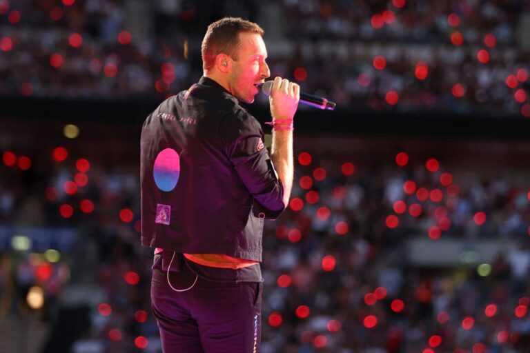 Как получить билеты на Coldplay: началась предварительная продажа группы