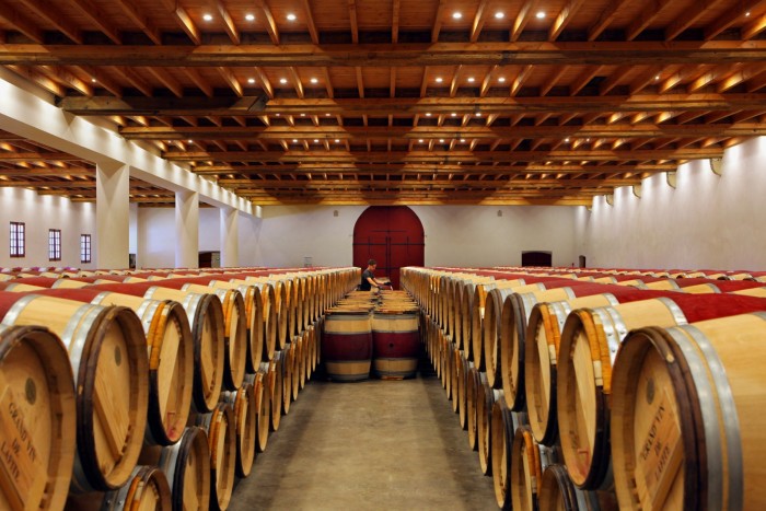 Бочки урожая 2017 года Château Lafite Rothschild