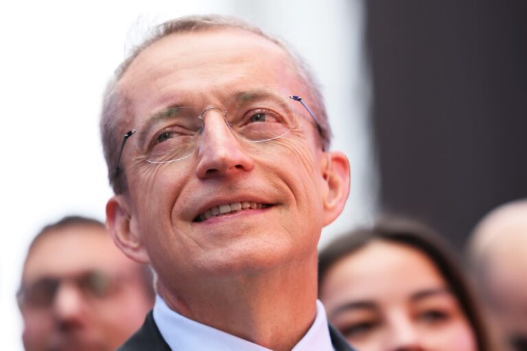 Пэт Гелсингер получит от Intel выходное пособие более чем в 10 миллионов долларов