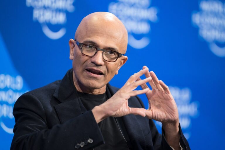 Британский антимонопольный иск подал Microsoft с иском о возмещении ущерба в размере 1,25 миллиарда долларов США за ущерб от сборов за использование облачных технологий.