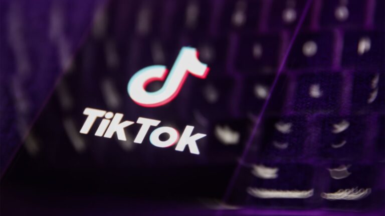 ЕС расследует реакцию TikTok на угрозы безопасности выборов в Румынии