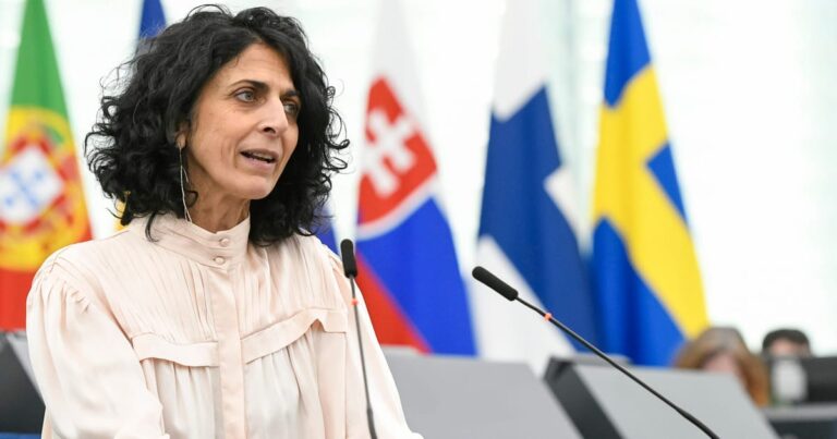 Бывшему депутату Европарламента Марии Арене предъявлено обвинение в скандале в Катаргейте – POLITICO