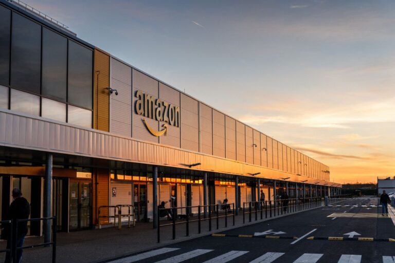 Amazon сокращает работу в отделе устойчивости