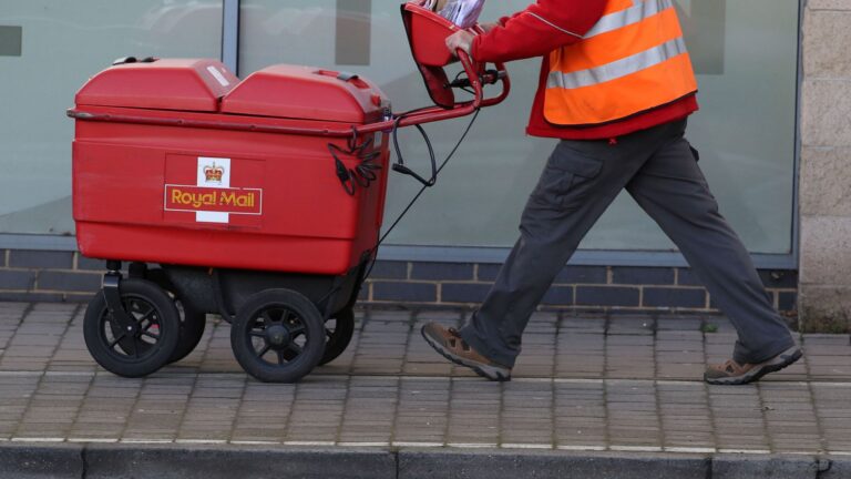 Ofcom предлагает поставку письма второго класса в Royal Mail | Денежные новости