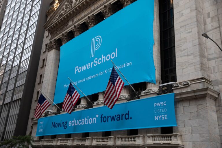 Гигант образовательных технологий PowerSchool заявляет, что хакеры получили доступ к личным данным учеников и преподавателей