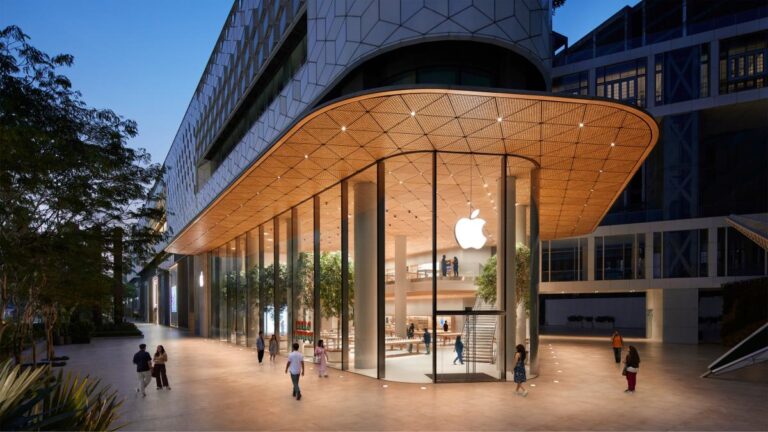 Apple выводит приложение Store на индийский рынок