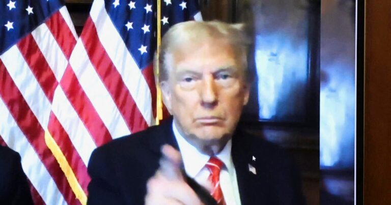 Слушайте приговор Трампу по делу о «тайных деньгах» в Нью-Йорке здесь