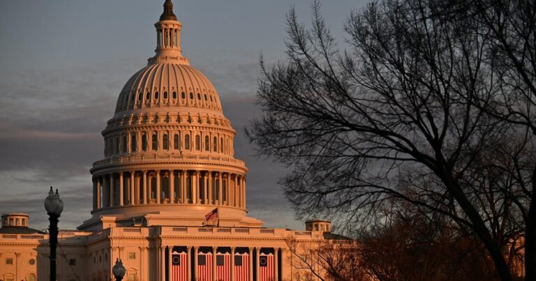 Кто присутствует, а кто нет на инаугурации Трампа в 2025 году? Вот кто будет на его присяге