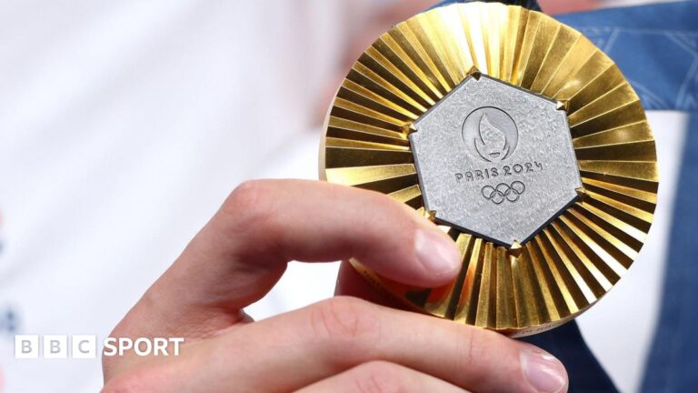 Париж 2024 Олимпийские игры: в общей сложности 220 спортсменов сделали запросы на замену поврежденных медалей