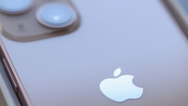 Apple удаляет сквозной инструмент шифрования безопасности для британских облачных пользователей, а не пересматривает свои обязательства по конфиденциальности для всех | Денежные новости