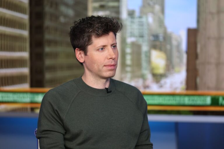Сэм Альтман считает, что Openai был на «неправильной стороне истории» относительно открытого исходного кода