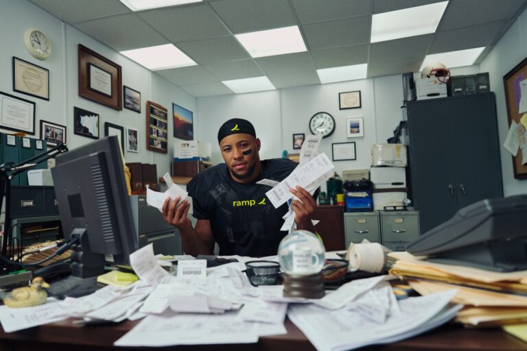 Fintech Ramp Lands Saquon Barkley 'Eagles' Saquon Barkley в качестве инвестора и коммерческой звезды Super Bowl