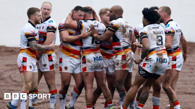 Bradford Bulls 18-16 Castleford Tigers: Bulls расстроите CAS в галстуке с кубком драматического вызова