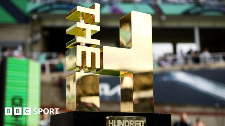 Сотни: отчет PCA говорится, что гендерный разрыв в оплате труда «не может быть допущено продолжать»