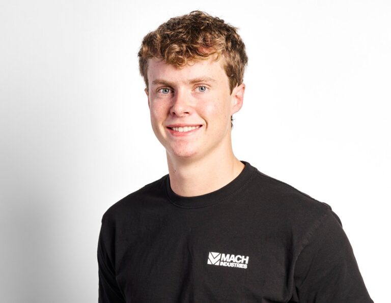 Источники сообщают, что Rising Star Defense Tech Startup Mach Industries собирает 100 миллионов долларов США.