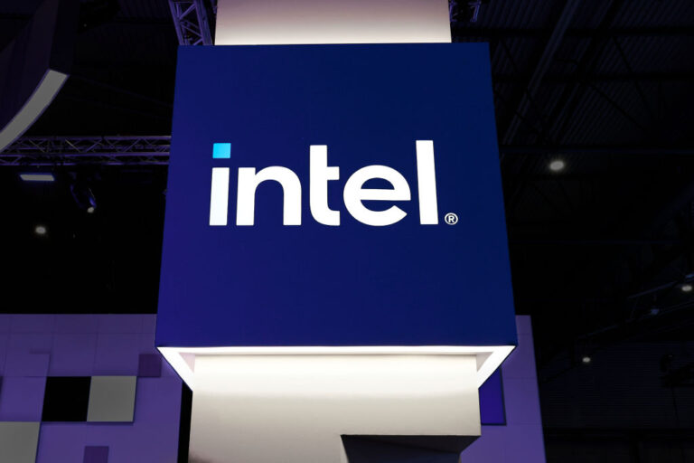 Главный коммерческий директор Intel и лидерство по продажам, Кристоф Шелл, уходит в отставку