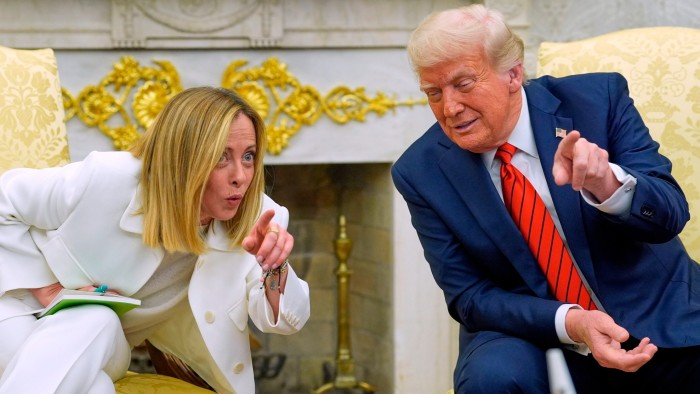 Нет такой вещи, как шепот Трампа