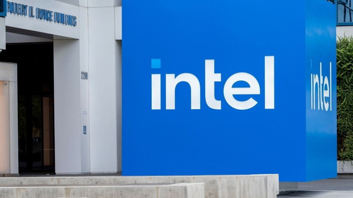 Intel, чтобы сократить Capex, как утверждает Chipmaker с Trump Trade War