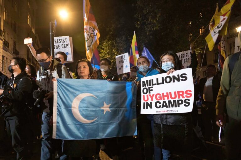 Citizen Lab говорит, что изгнанные лидеры Uyghur нацелены на Windows Spyware