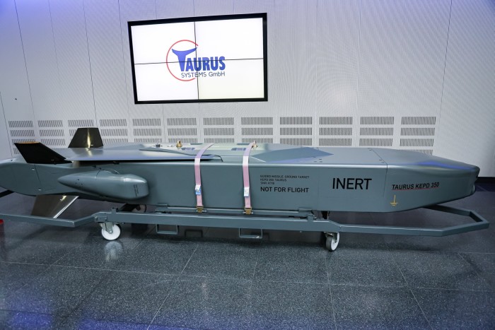 5 марта 2024 года в производственном заводе MBDA Deutschland, выставленном на производственном заводе MBDA Deutschland, в Шробенхаузене, Германия.