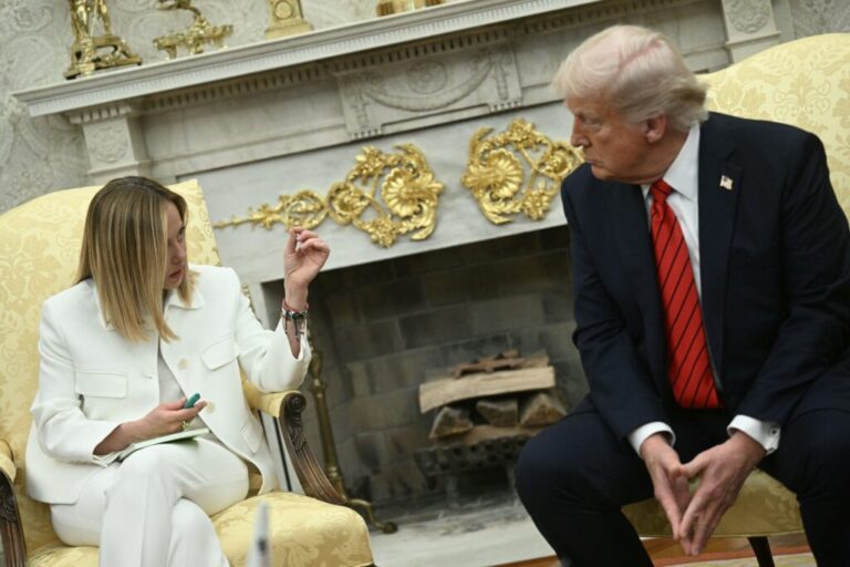 Мир «выстраивается» на работу с Европой среди торговой войны Трампа — Politico