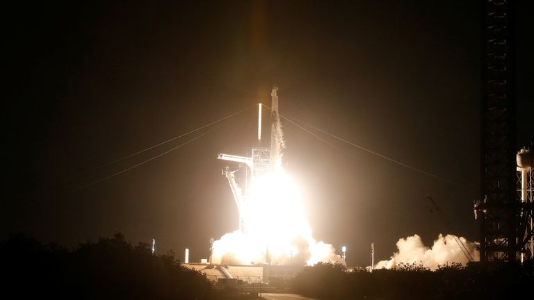Биткойн -магнат Чун Ван взрывается на полете Polar SpaceX, чтобы первым достичь мира | Наука, климат и технические новости