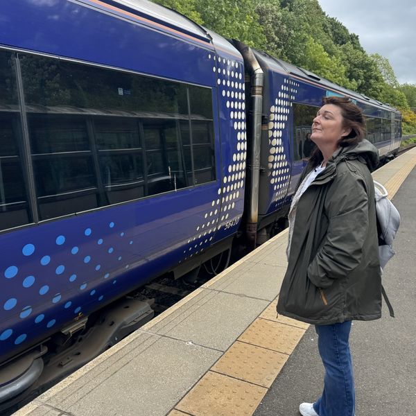 Голос Gayanne Potter используется для новой системы голосового диктора Scotrail.