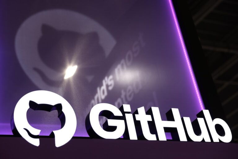 GitHub, Microsoft охватывает спецификацию Anpropic для подключения моделей ИИ с источниками данных