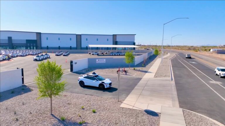 Waymo увеличивает производство роботакси на фабрике Нью -Аризоны