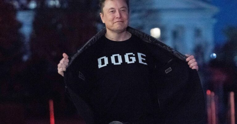 Doge продолжает публиковать вводящие в заблуждение или неточные заявления о своей «стене квитанций»