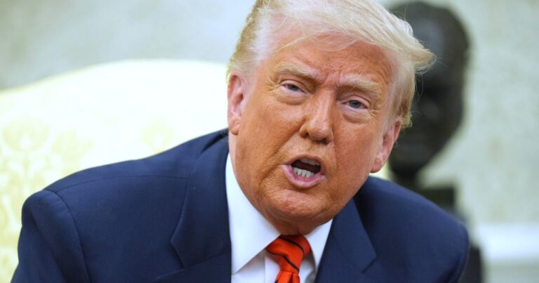 Трамп говорит, что мы прекратим бомбардировку хуситов после группы «капитулированы»