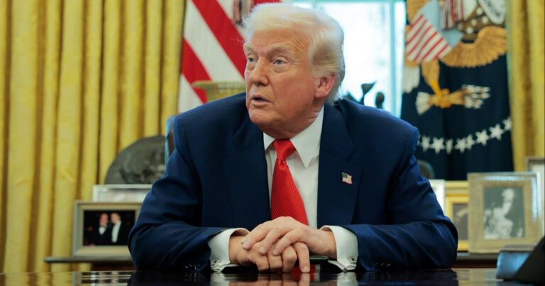 Трамп подписывает исполнительные власти, чтобы «открыть американское ядерное эпохи Возрождения»