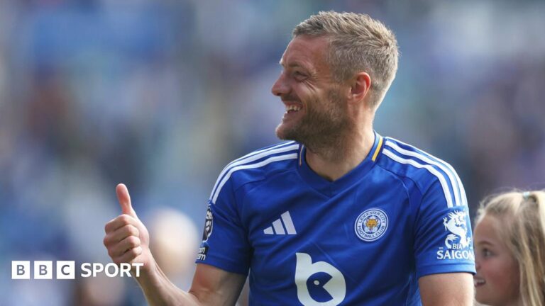 Джейми Варди: Нападающий Лестер -Сити забивает 200 -й гол Foxes в прощальной игре