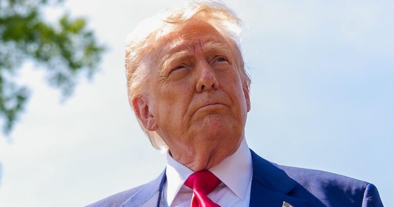 Судья управляет исполнительным постановлением Трампа, ориентированная на юридическую фирму Perkins Coie неконституционна