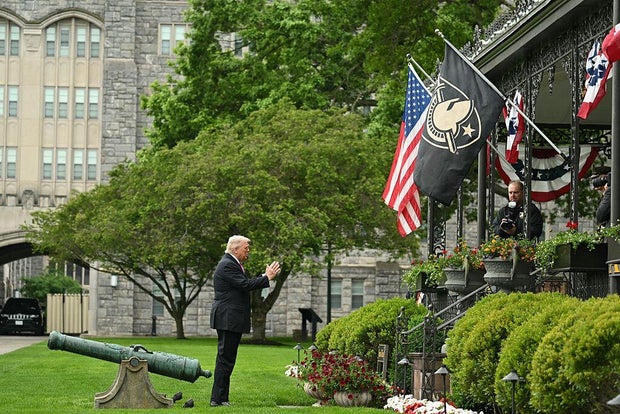 US-Politics-Trump-военный 