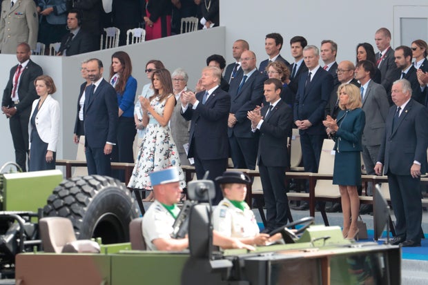 Франция-Бэстиль-день-парад 