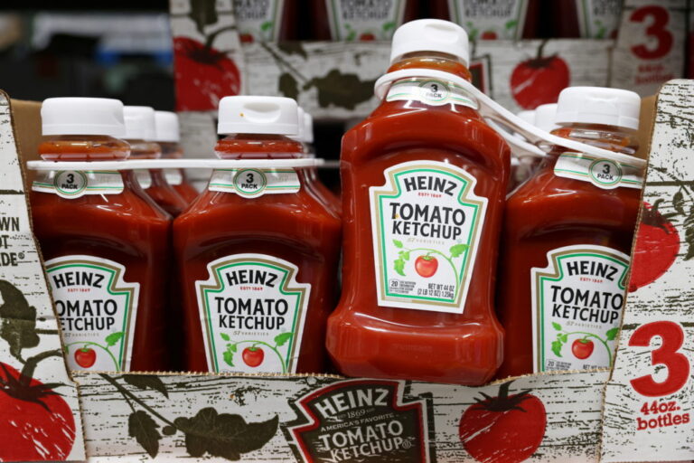 Kraft Heinz перестанет использовать искусственные красители в американских продуктах в 2027 году