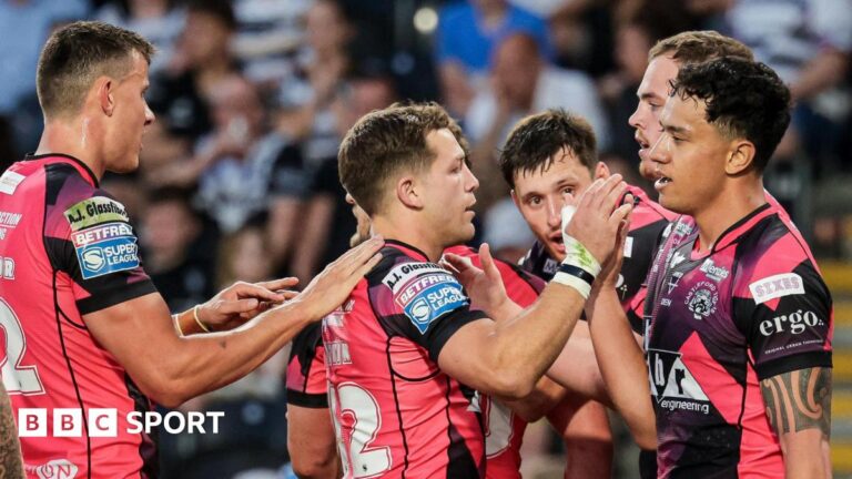 Super League: Hull FC 14-22 Castleford Tigers