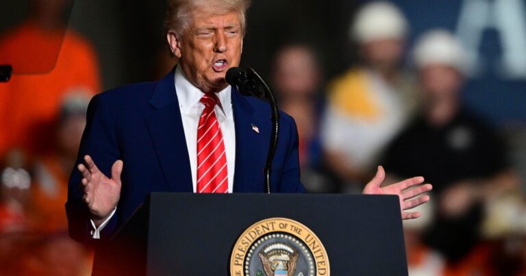 Администрация Трампа возвращает Гватемалун нам после того, как судья говорит, что он был ошибочно депортирован