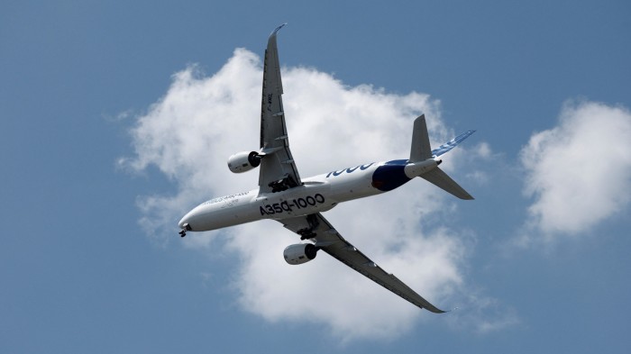 Airbus раскрывает до 10 млрд. Долл.