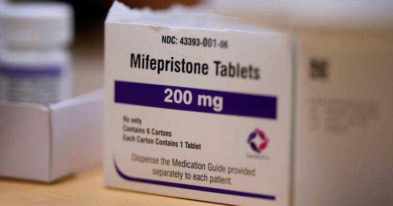 FDA для «просмотра последних данных» на MifePristone. Что это может означать для доступа к таблетке для абортов?