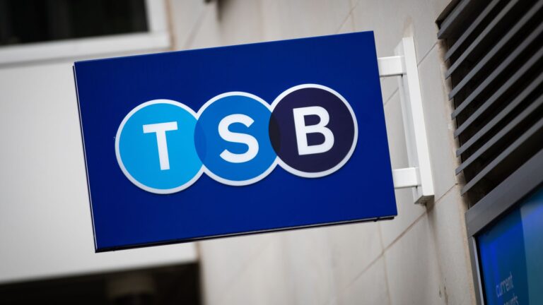 Сантандер приближается к TSB-владельцу о слиянии банковского бизнеса на главной улице | Денежные новости